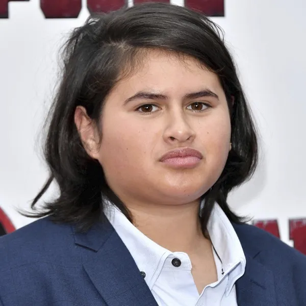 Джулиан Деннисон