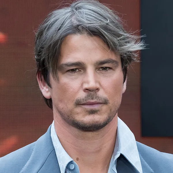 Джош Хартнетт