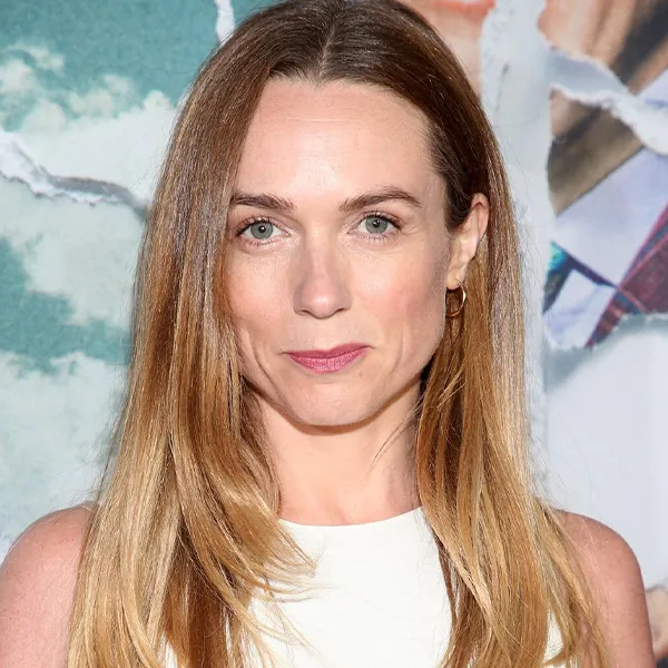 Керри Кондон